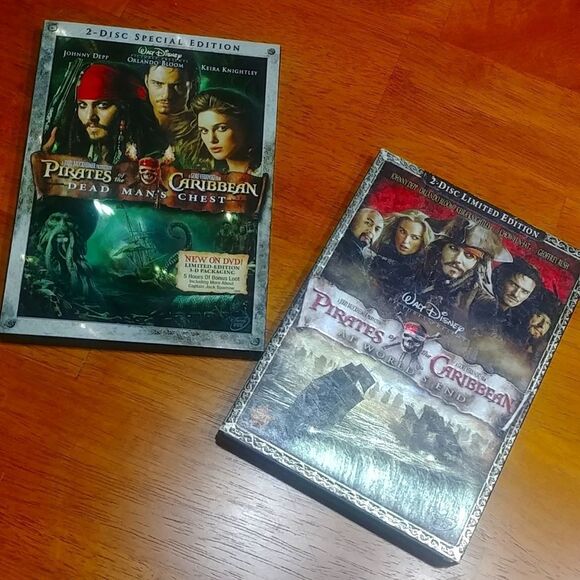 2) 2-Disc sets of Pirates of the Caribbean dvd Dead Man's Chest & At Worlds end - Picture 1 of 8